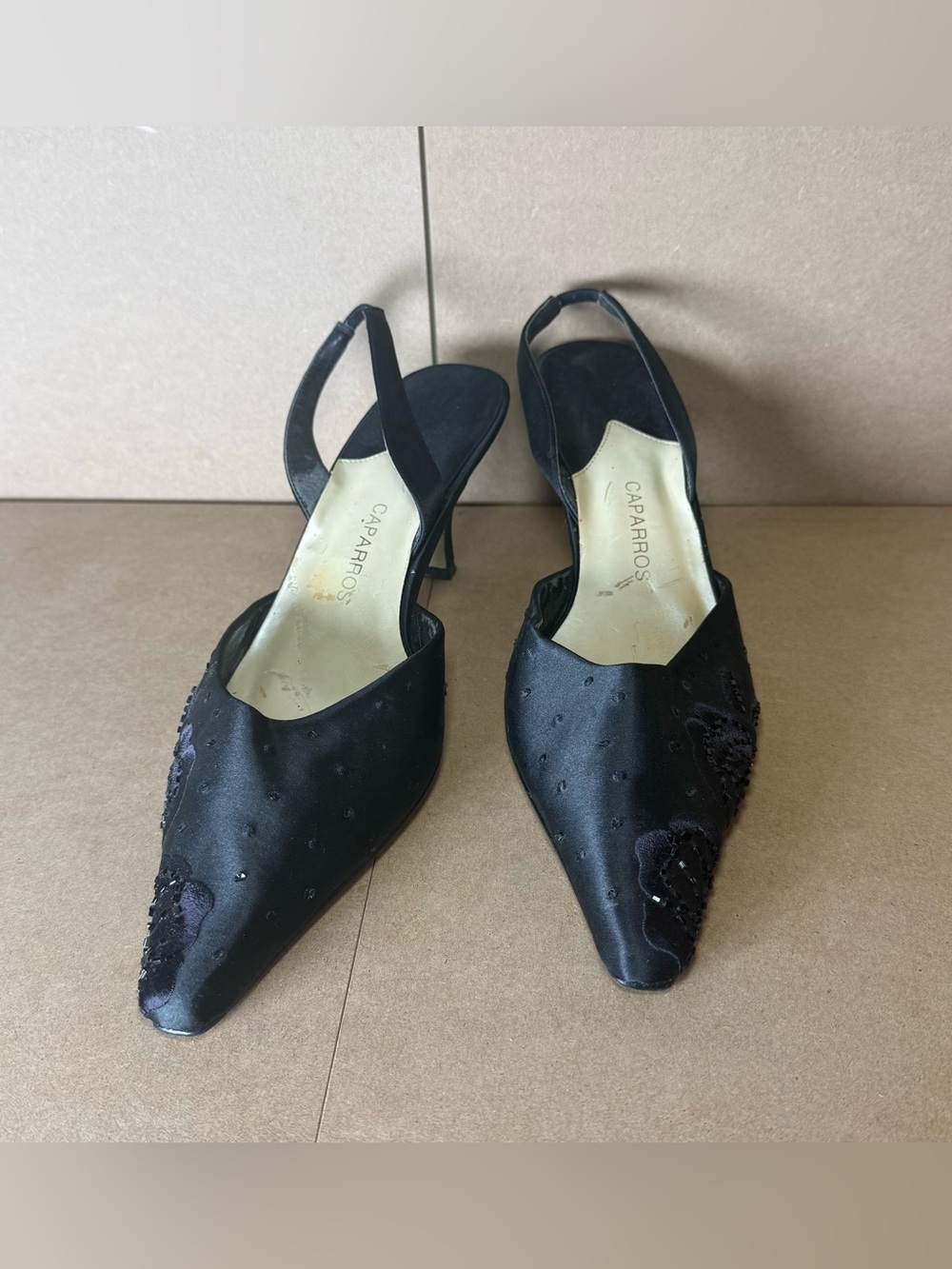 Caparros Vintage Black Satin Slingback Heels Beaded Floral Size 8.5